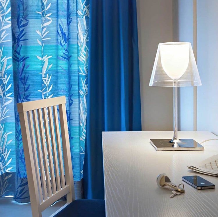 Modern Dual-Shade Table Lamp