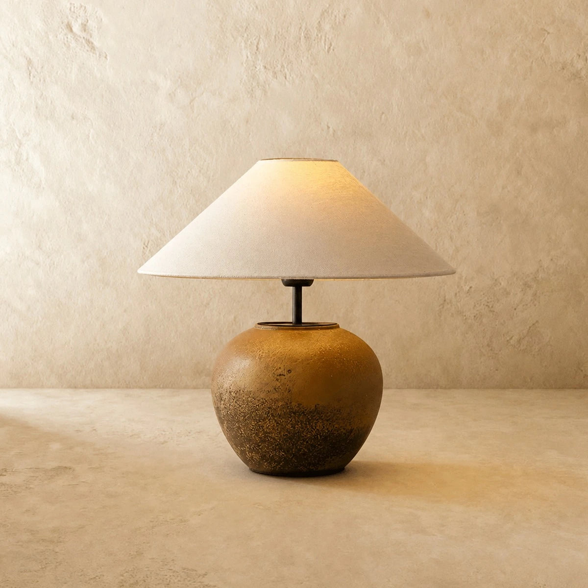 Vintage Ceramic Table Lamp
