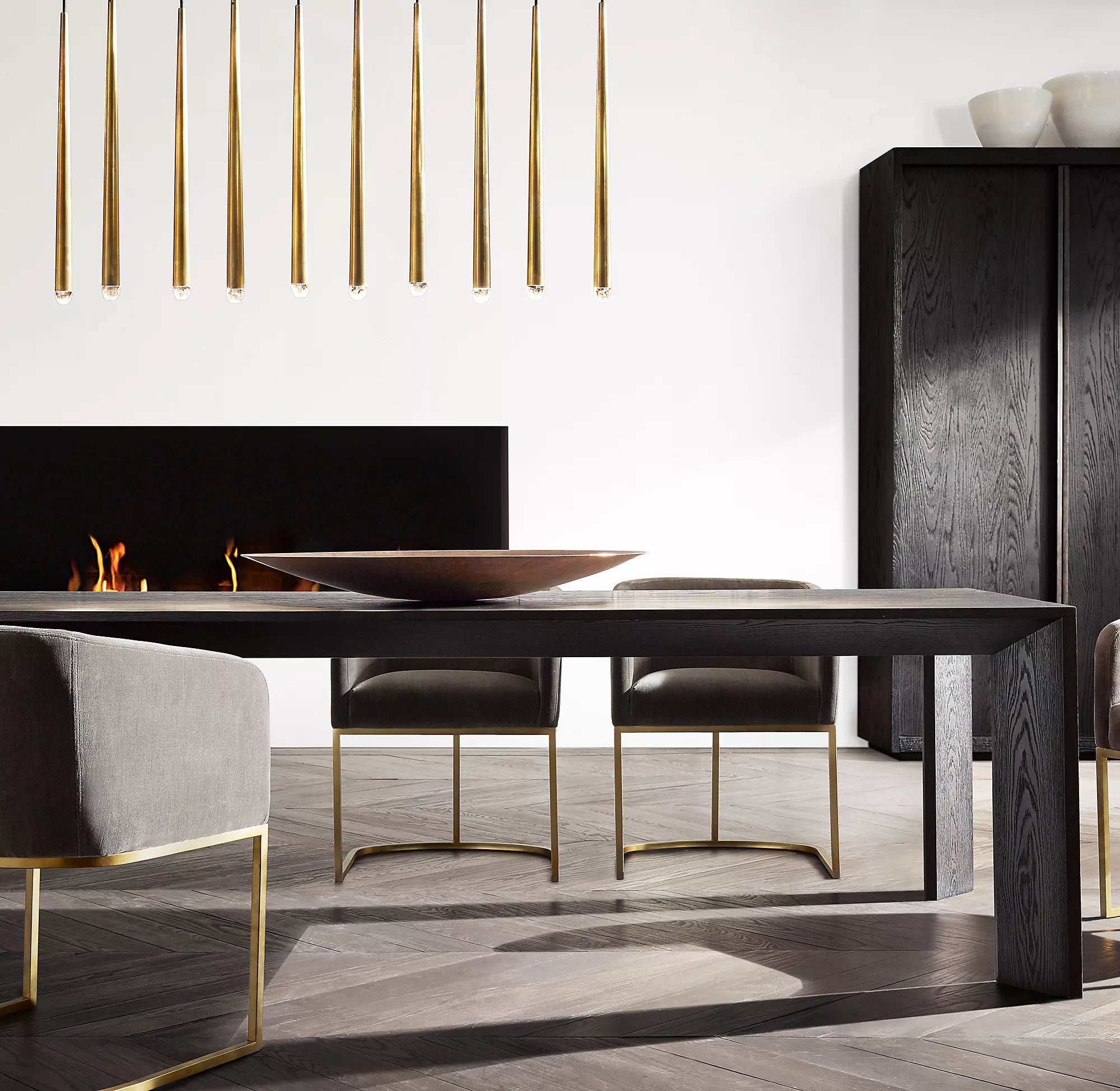 Pin Linear Chandelier - Aquitaine