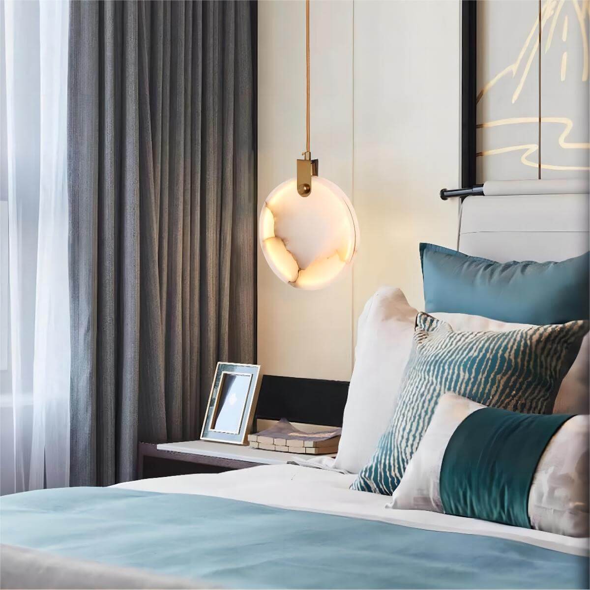 Dafyn Pendant Light