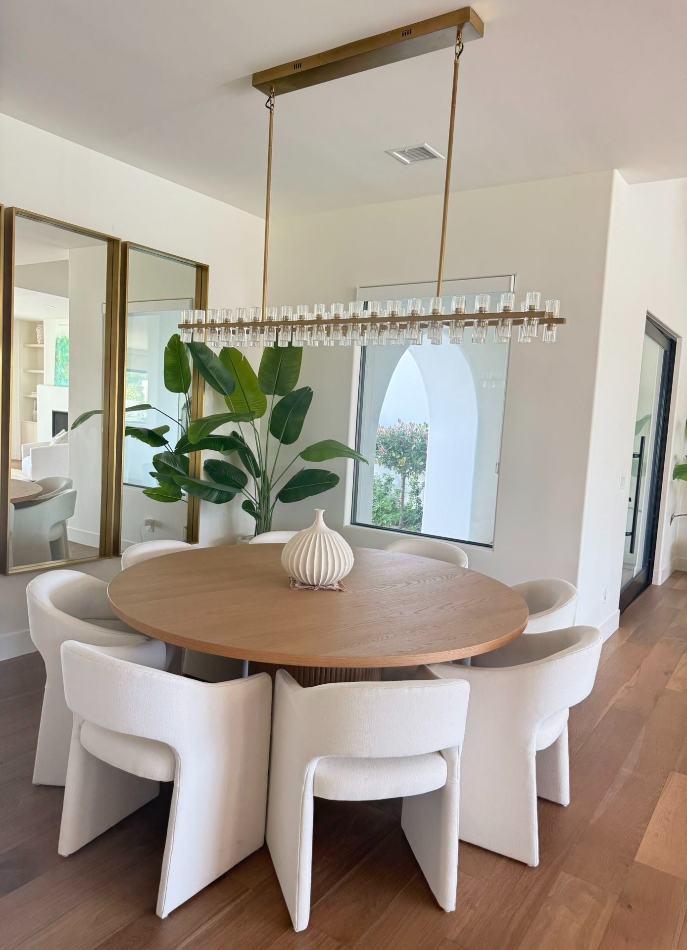 Hexagonal Crystal Linear Chandelier – Arcachon