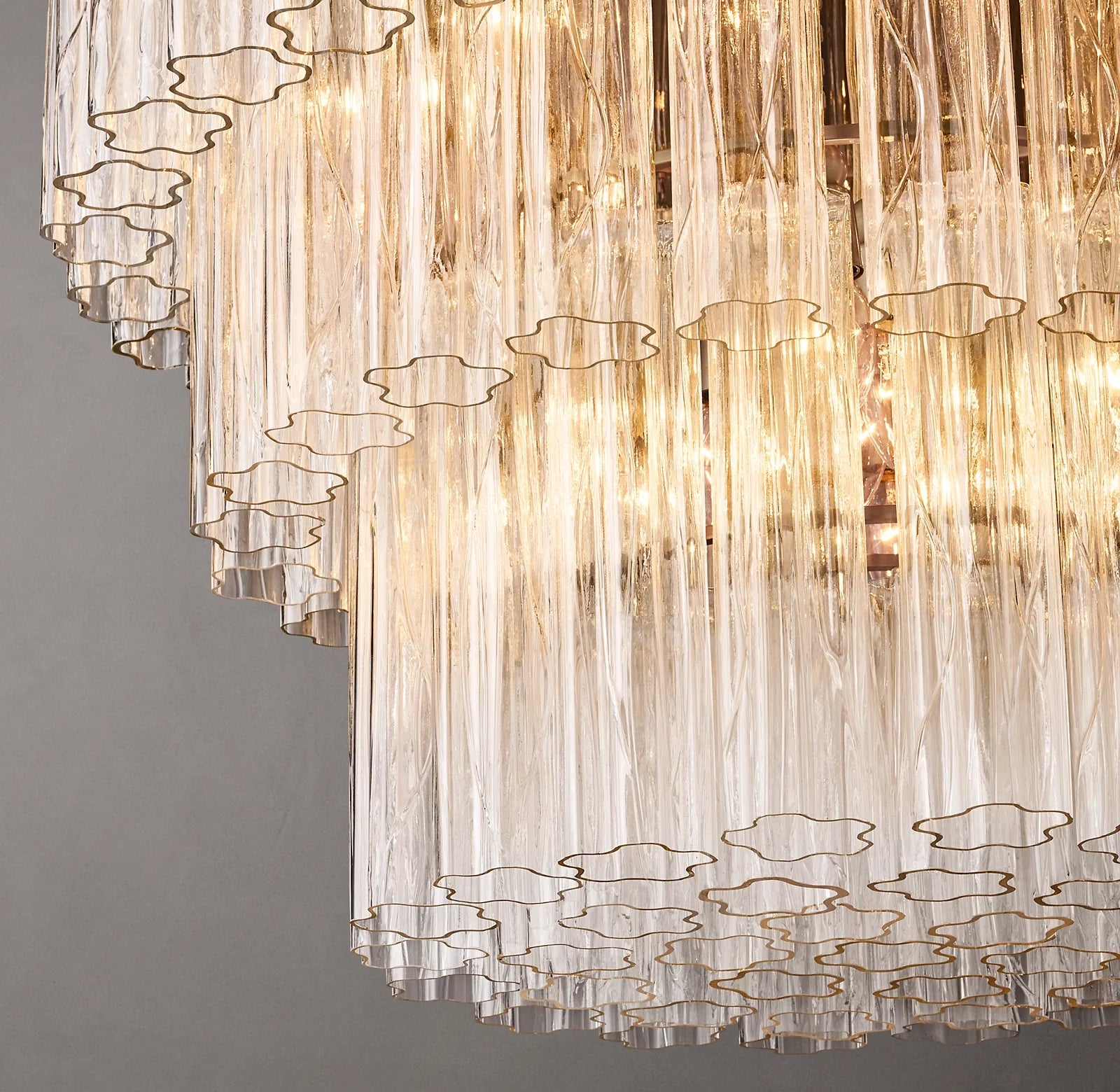 Tronchi Glass Tiered Chandelier - Cielo