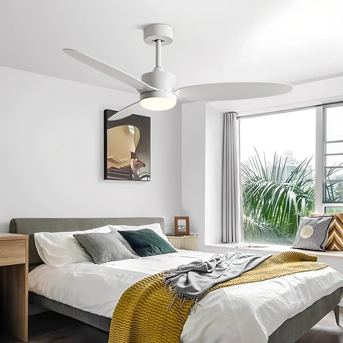 3-Blade Ceiling Fan With Light for Bedroom