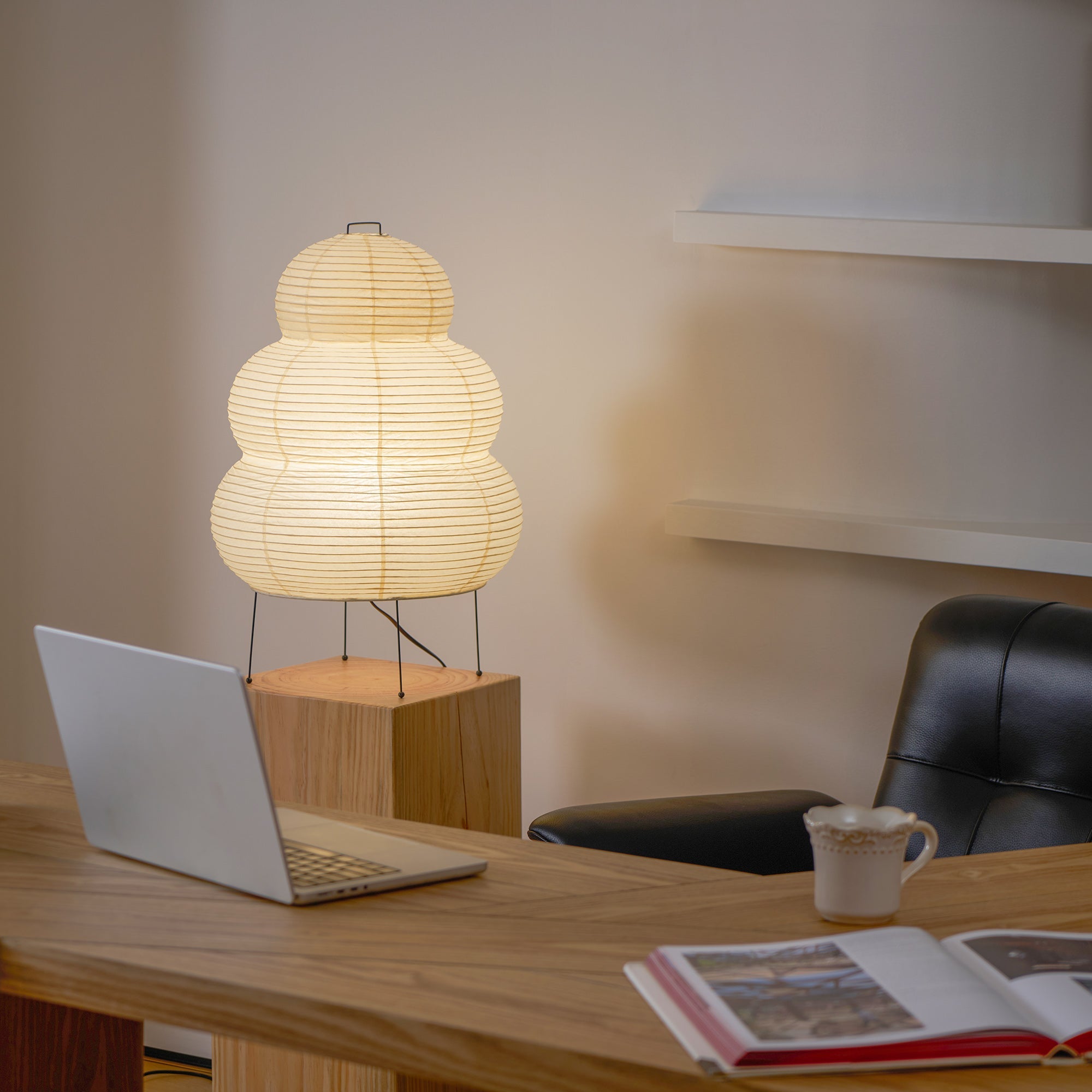 Akari Paper Table Lamp