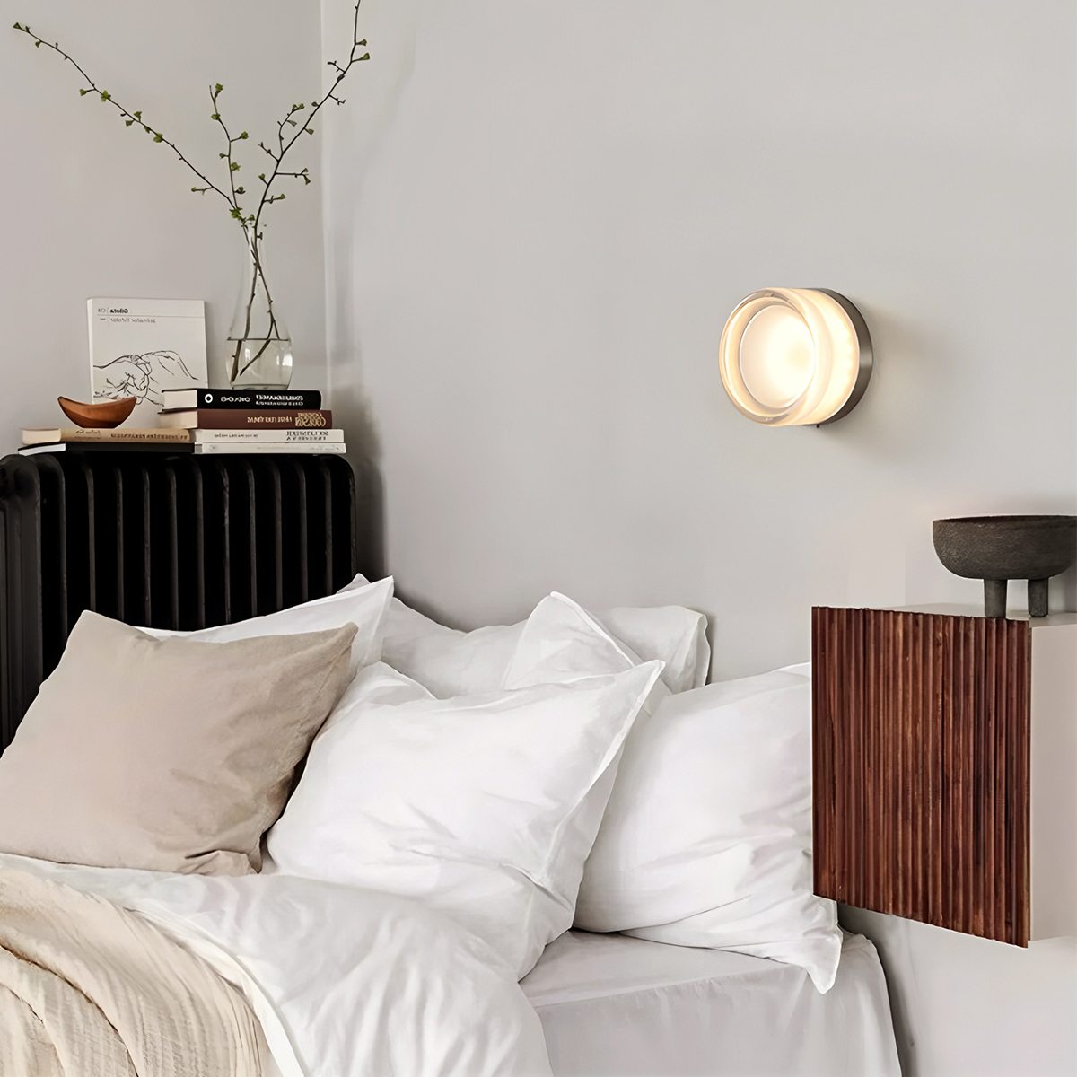 Lugna Wall Lamp