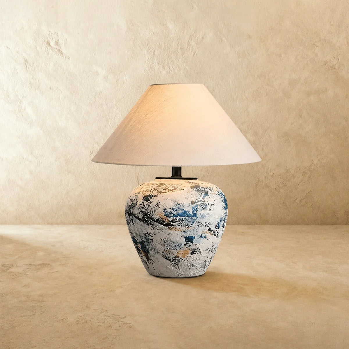 Neoclassical Ceramic Table Lamp