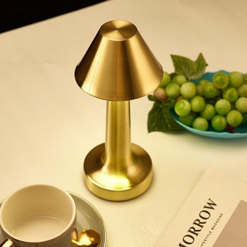 Triangle Mushroom Cocktail Table Lamp