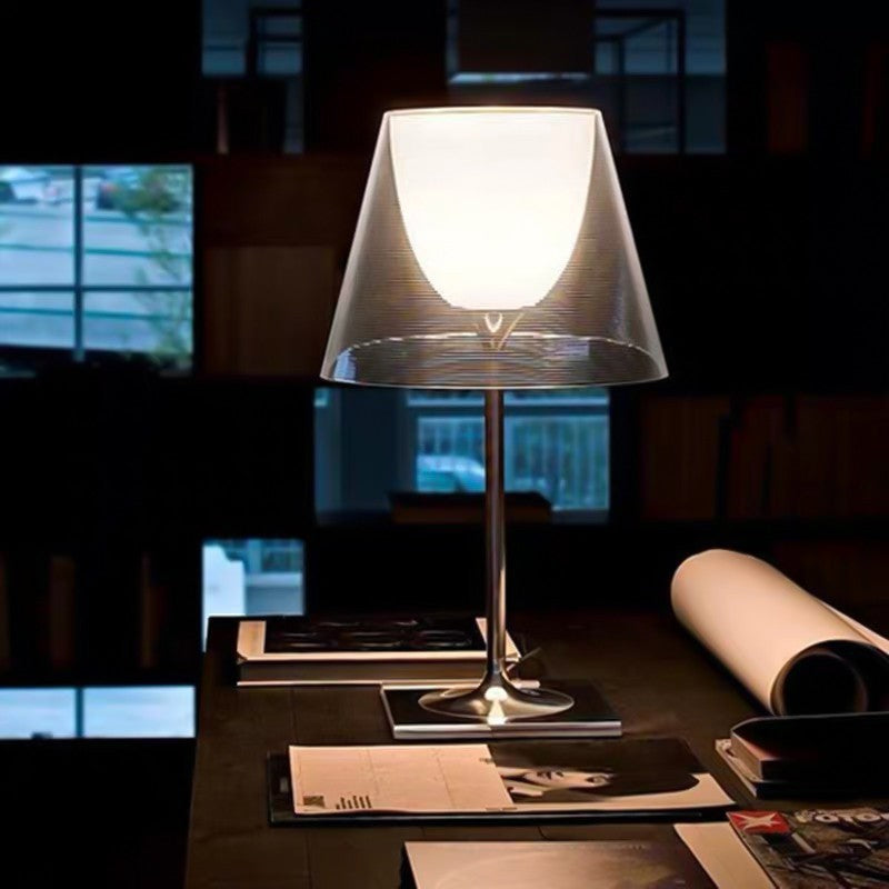 Modern Dual-Shade Table Lamp