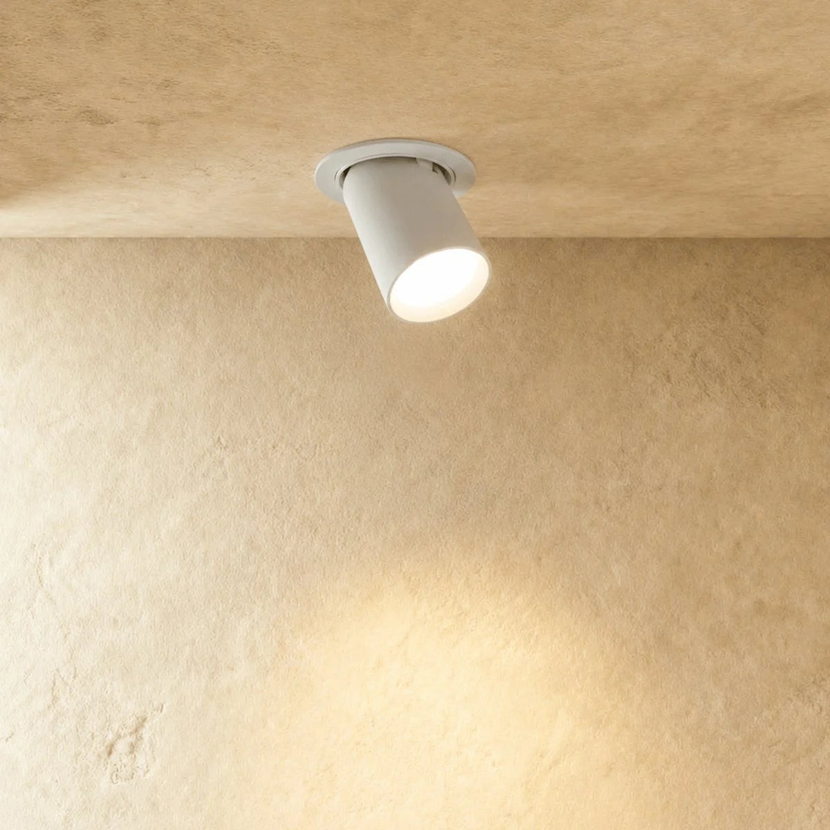 Recessed 360° Rotating Spotlight