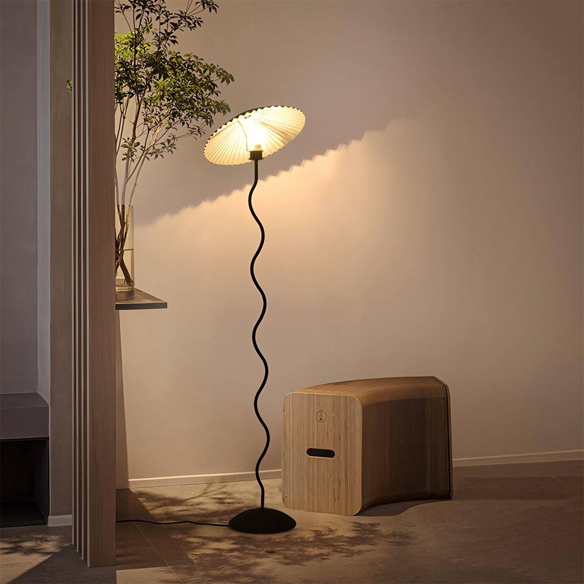 Squiggle Floor Lamp