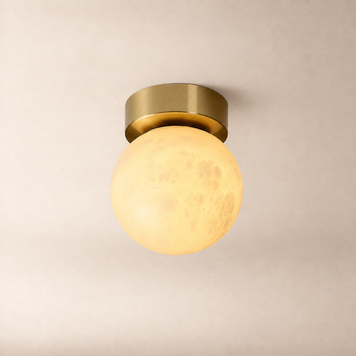 Zolume Ceiling Light