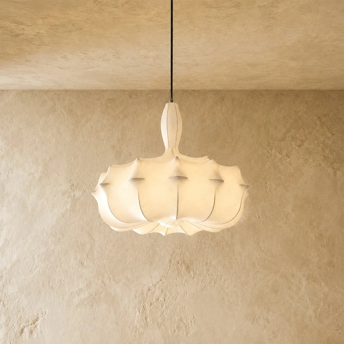 Zoruli Pendant Light