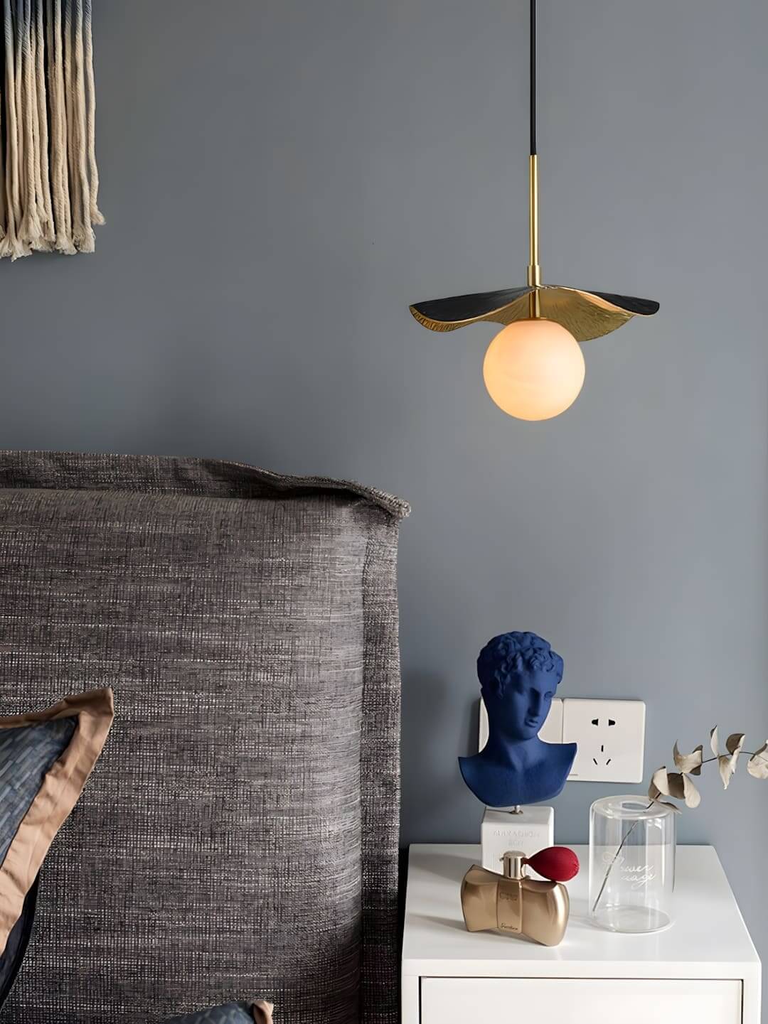 Montera Pendant Light