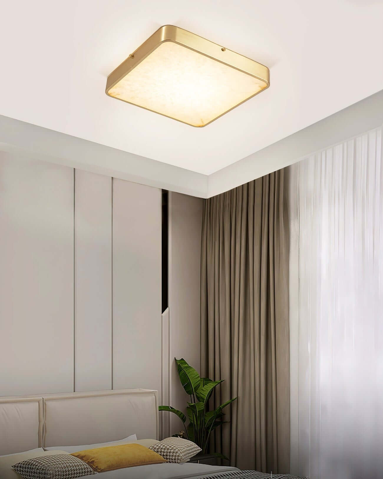 Camiro Ceiling Light
