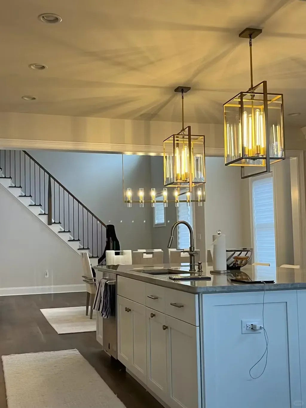 Glass Lantern Pendant Light - Beckman