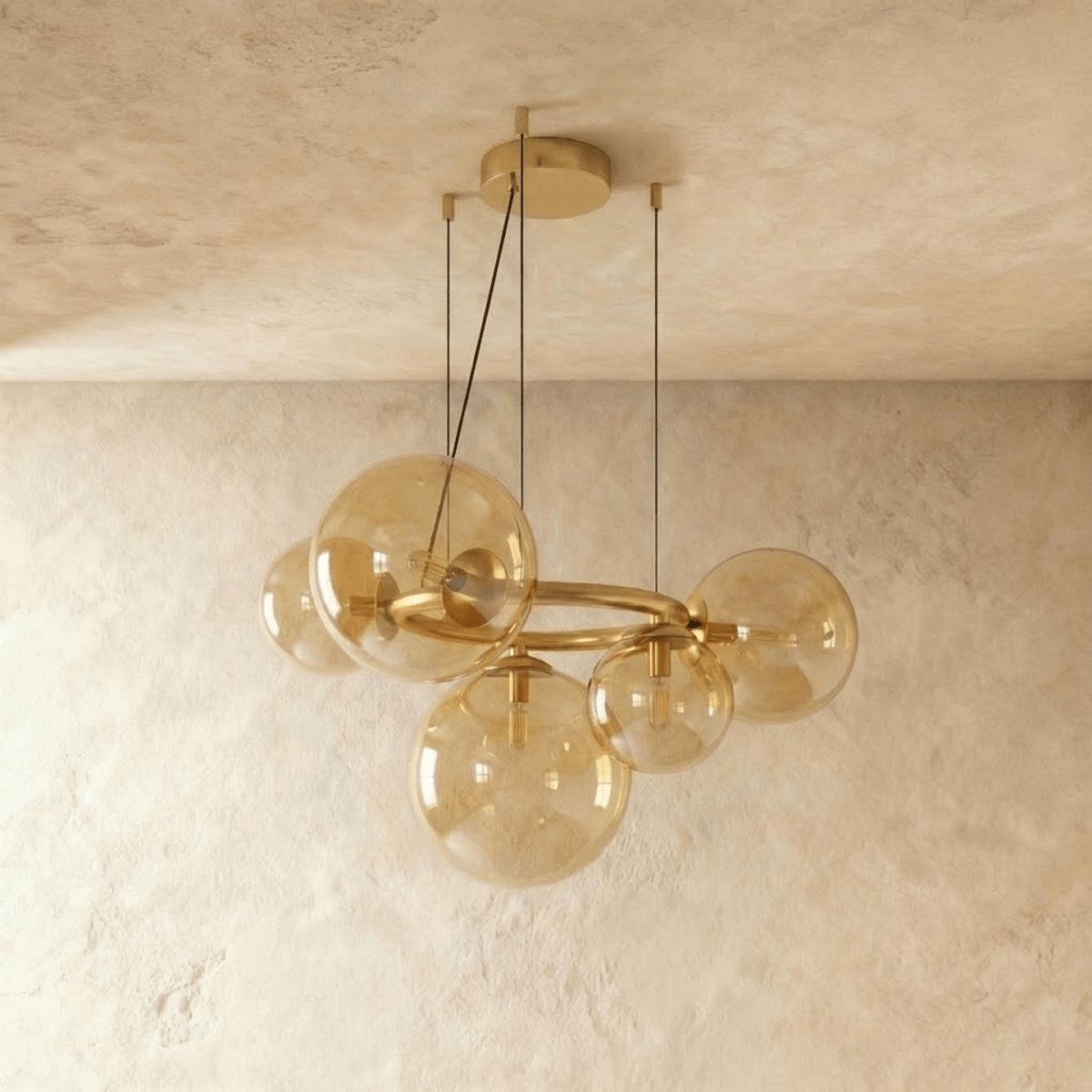 Lucienne Chandelier