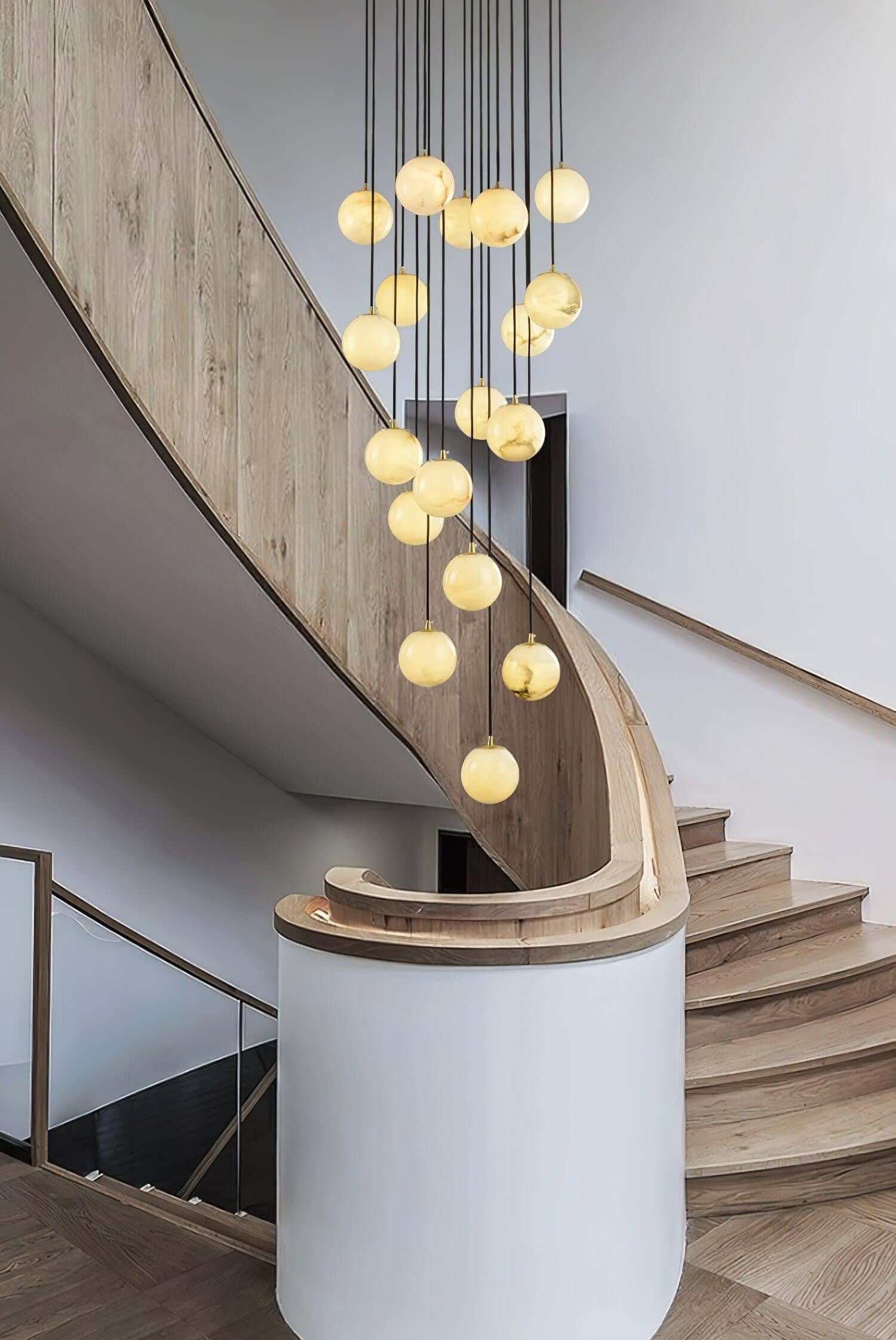 Oquven Chandelier