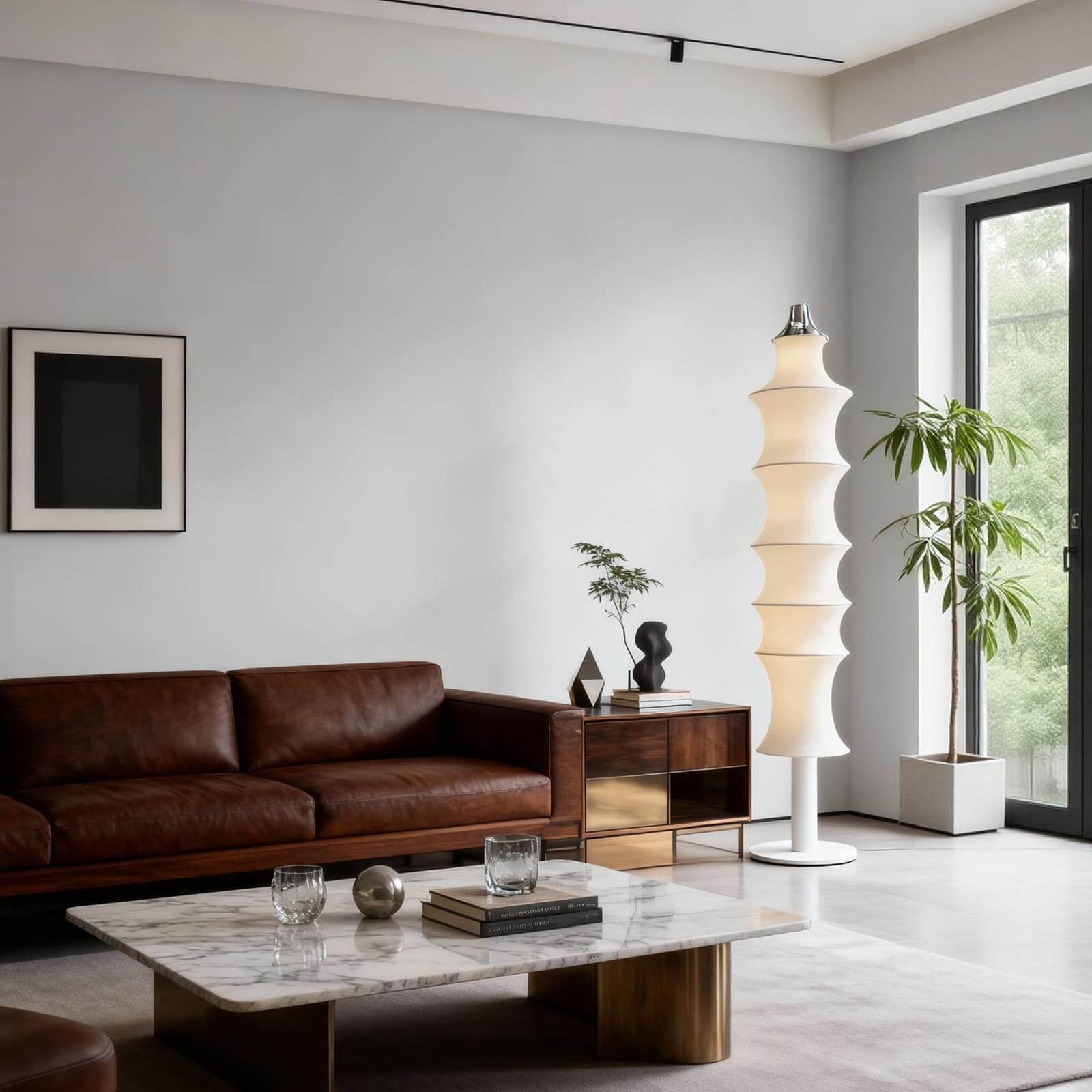 Vayura Floor Lamp